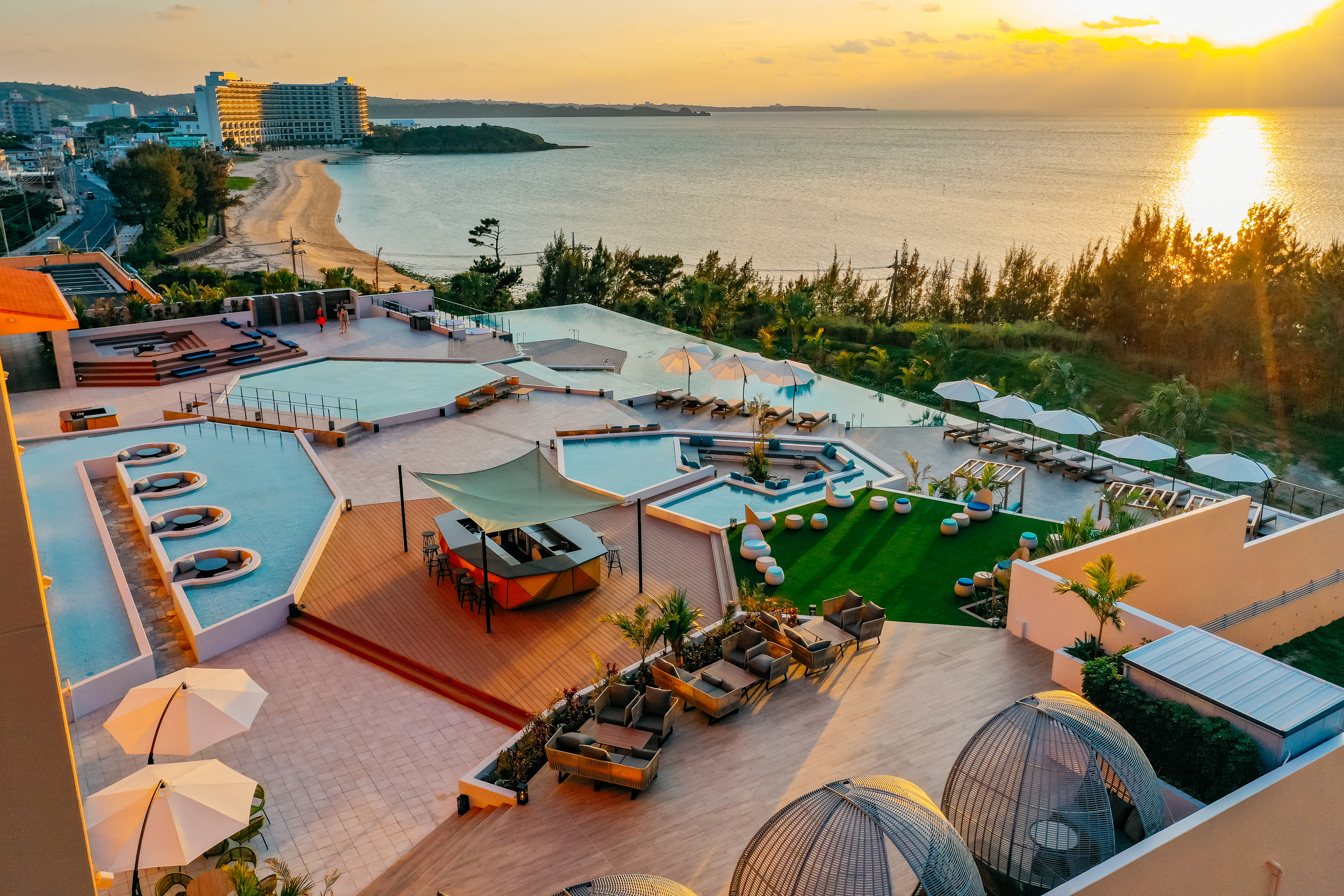 日本屈指のリゾート地・沖縄県恩納村の絶景とともに愉しむ新サービス　Club L…