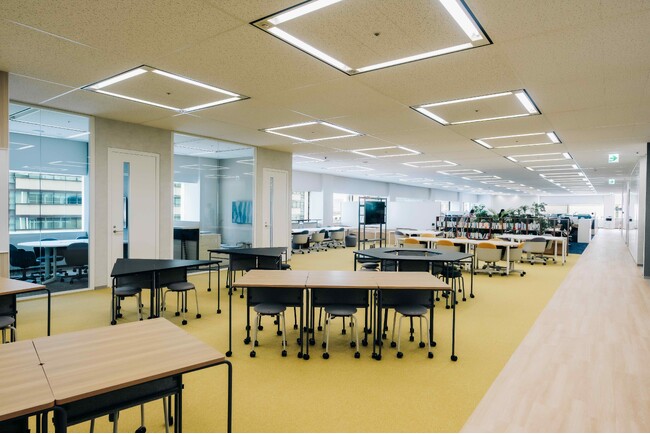 MNTSQ（モンテスキュー）、“晴海トリトンスクエア”へオフィス移転。本格的な社内ジムやサウナコンセプトの会議室など、社員の声をカタチに