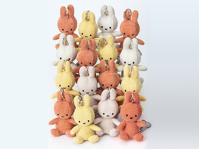 日本限定カラーと春らしい新色が加わった充実のラインアップ 『BON TON TOYS Miffy Corduroy Collection』より Keychain の新作3点が登場！