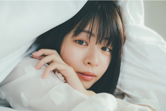 【女優・莉子】 10代最後の姿をおさめた初のフォトエッセイ　4/14発売決定