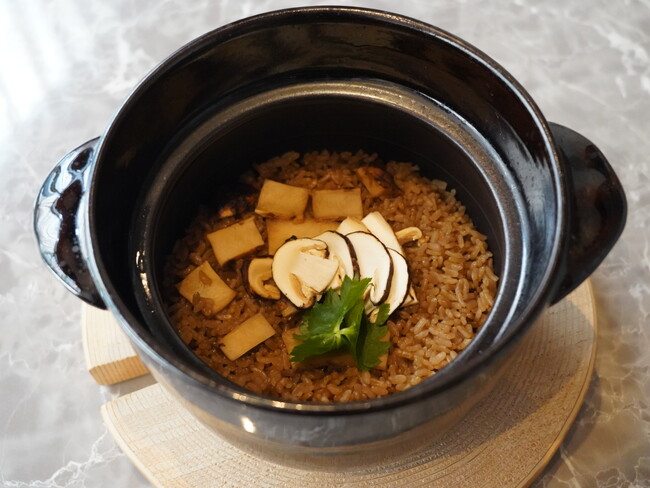 銀座7丁目7-7『HESTIA GINZA(ヘスティア ギンザ)』、10月1日(水)より松茸フェアを開催！