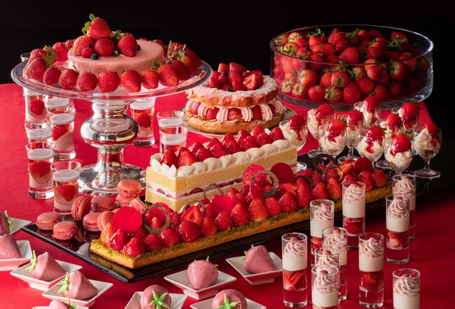 【横浜ベイホテル東急】みなとみらいの夜景と共に愉しむ、毎年大人気のスイーツブッフェ『いちごジャーニー』