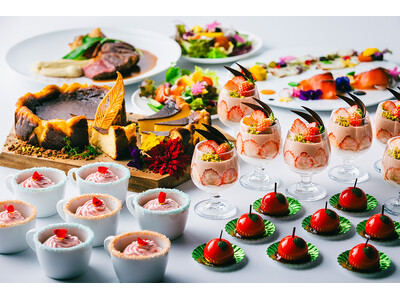 開業2周年記念！夜なのに人気のアフターヌーンティー×ランチが楽しめる！？スイーツブッフェ「STREAM Sweets Parade ～2年目のときめき～」