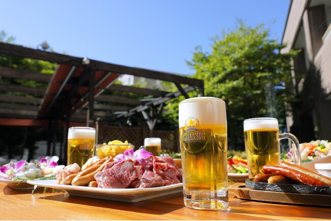 札幌の夏、ホテルのガーデンテラスで過ごす特別なひととき。初登場イタリア産含む8種類のビールをセルフで楽しむ贅沢ビアガーデンが2026年6月13日スタート！