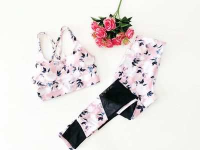 stinaのウェアで楽しむスポーツの秋。世代を超えて愛されるレオタードブランドより、新作の「ワークアウトライン」が10月22日より新登場!!