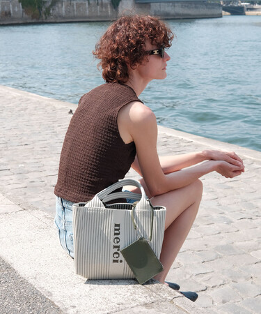 大人気のニットバッグに、2025年夏のトレンドカラー3色が仲間入り！「tricote petit(トリコット プチ)」新色発売