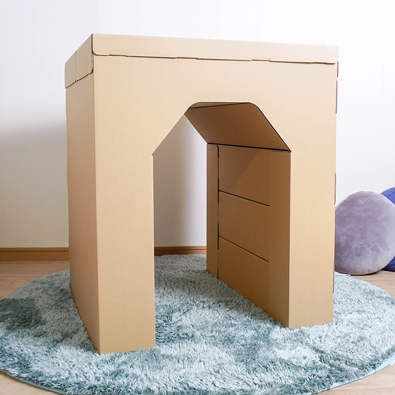 暑い時期にピッタリ！熱中症対策にも！ダンボール製室内遊具の新商品登場！さらに、大人気絵本ラックの新しいタイプ2種類発売！8月には一部サイトリニューアル！ダンボール遊具の魅力が分かるマンガ登場！
