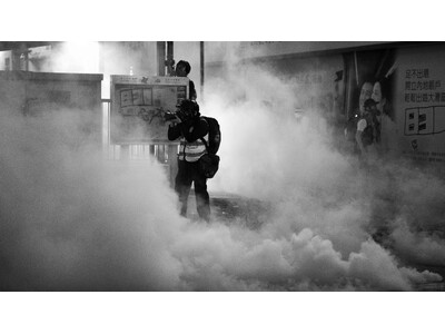 ＜写真展『香港、消された声』12/6(土)～12/14(日)開催＞写真が捉えた市民の抵抗は、私たちに何を...