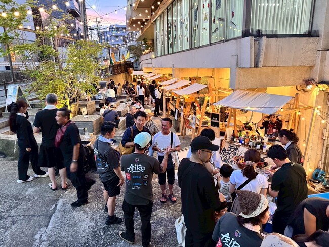 都会の真ん中で、天然鮎をつかみ取れ！美食の夏フェス「Farmers　Tables」が今年も大阪中津の西田ビルで開催決定！