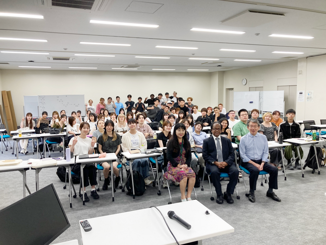 近代天津の「社会教育」 : 教育と宣伝のあいだ 近代天津の「社会教育」 教育と宣伝のあいだ(戸部健) / 光和書房