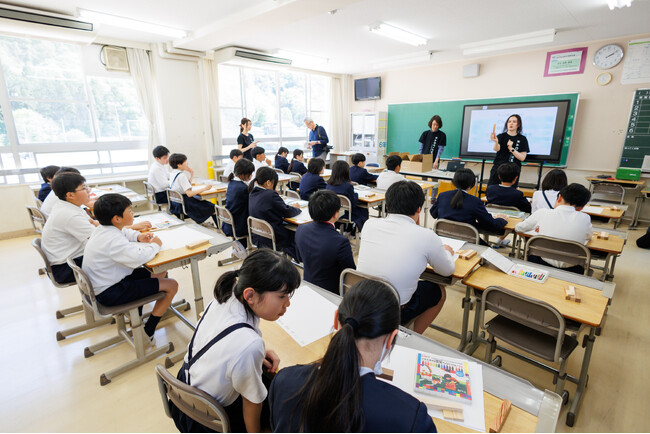 セントマティック「香りの授業」、広島県府中明郷学園で開催