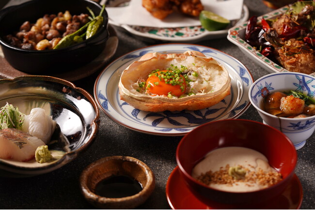 【9月16日(火)グランドオープン】名古屋市の400年の歴史ある料亭の「勝手口」から入る隠れ家、選べる2つの食体験。活気あるカウンター和食居酒屋と江戸前おまかせ鮨。