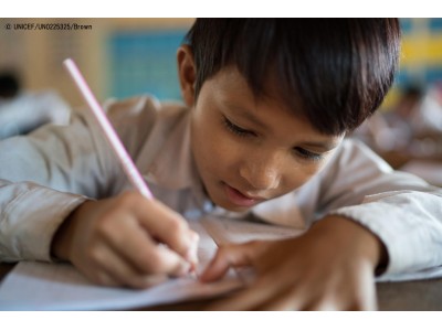 世界の就学状況報告書発表：学校に通っていない子ども3億300万人【プレスリリース】