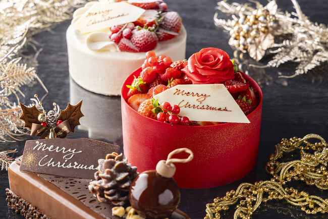 【プルマン東京田町】クリスマスケーキコレクション 2025 深紅の薔薇と苺の贅沢クリスマスケーキ、香り高いショコラで彩る限定3種