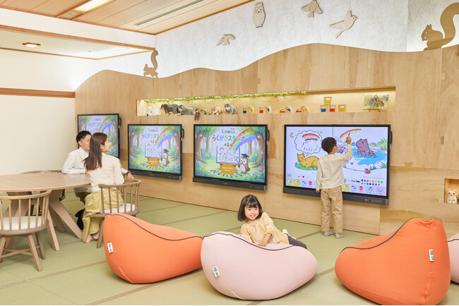 「デジタルお絵かきボード」などファミリー向けサービスがさらに充実、家族…