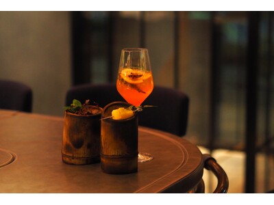 【メルキュール京都ステーション】天然竹のグラスで味わうシグネチャーカクテル ー 京都の夜を彩る、落ち着きと洗練のバー「The Court Bar」誕生