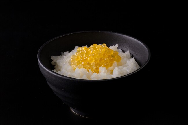 旬が到来！FISH FARM SAKURAのフラッグシップ商品「つきみいくら(R)」のラインナップに『醤油漬』が新登場。11月1日（水）0:00から、オンラインストアにて予約受付を開始。