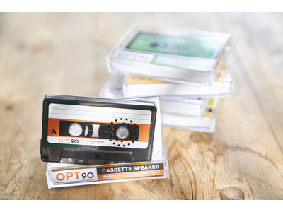 ラジカセいらずのカセットテープ型Bluetoothスピーカー「OPT90 カセットスピーカー」の販売を開始！