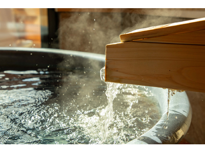 【自社調査】冬の旅行に関する調査で、約８割が宿を探す際に「温泉付き客室があると嬉しい」と回答