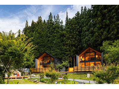 日本一の星空を満喫する阿智村のグランピング施設【mokki STARDUST GLAMPING achi village】に、スイートヴィラ＆プレミアムBBQが新登場。