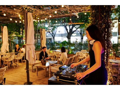 ザ ストリングス 表参道 開業5周年記念「DJ NIGHT at ZelkovA Terrace」を毎晩開催中