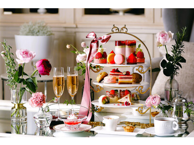 ストロベリー＆ピスタチオ アフタヌーンティー