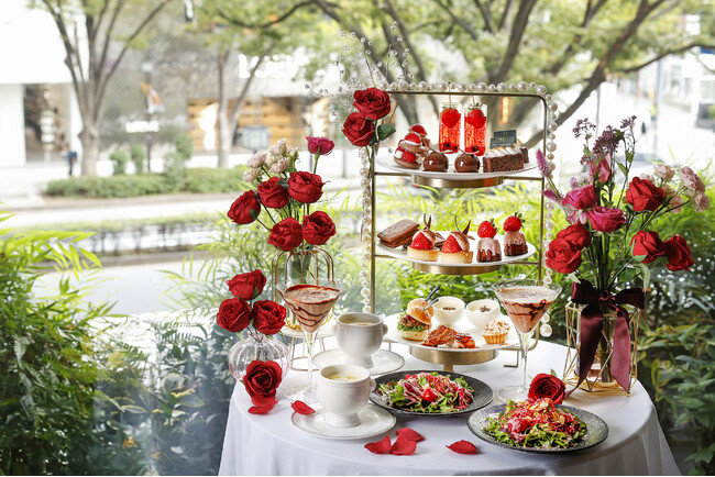 『～Red Luxe～ ストロベリー&ショコラ アフタヌーンティー』新登場