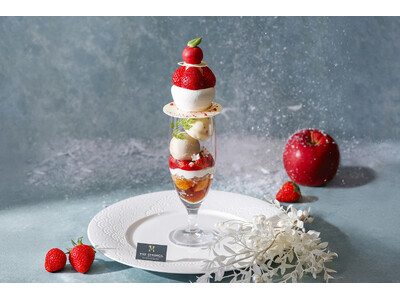 『りんご&いちごの白雪パフェ』新登場