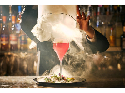 趣向を凝らした演出が光る、2種の新作カクテルが登場