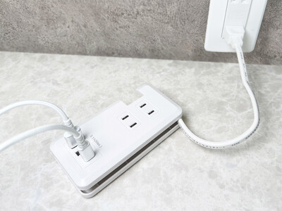 【新商品】コードを収納できて持ち運びに便利!「コード巻き取り式電源タップ」が磁気研究所より新発売!