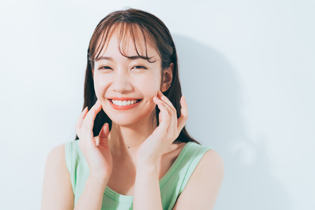 【経験者に聞く、顔脱毛のメリット・デメリット】9割以上が顔脱毛の美容効果を実感！顔脱毛は冬にするべき！？