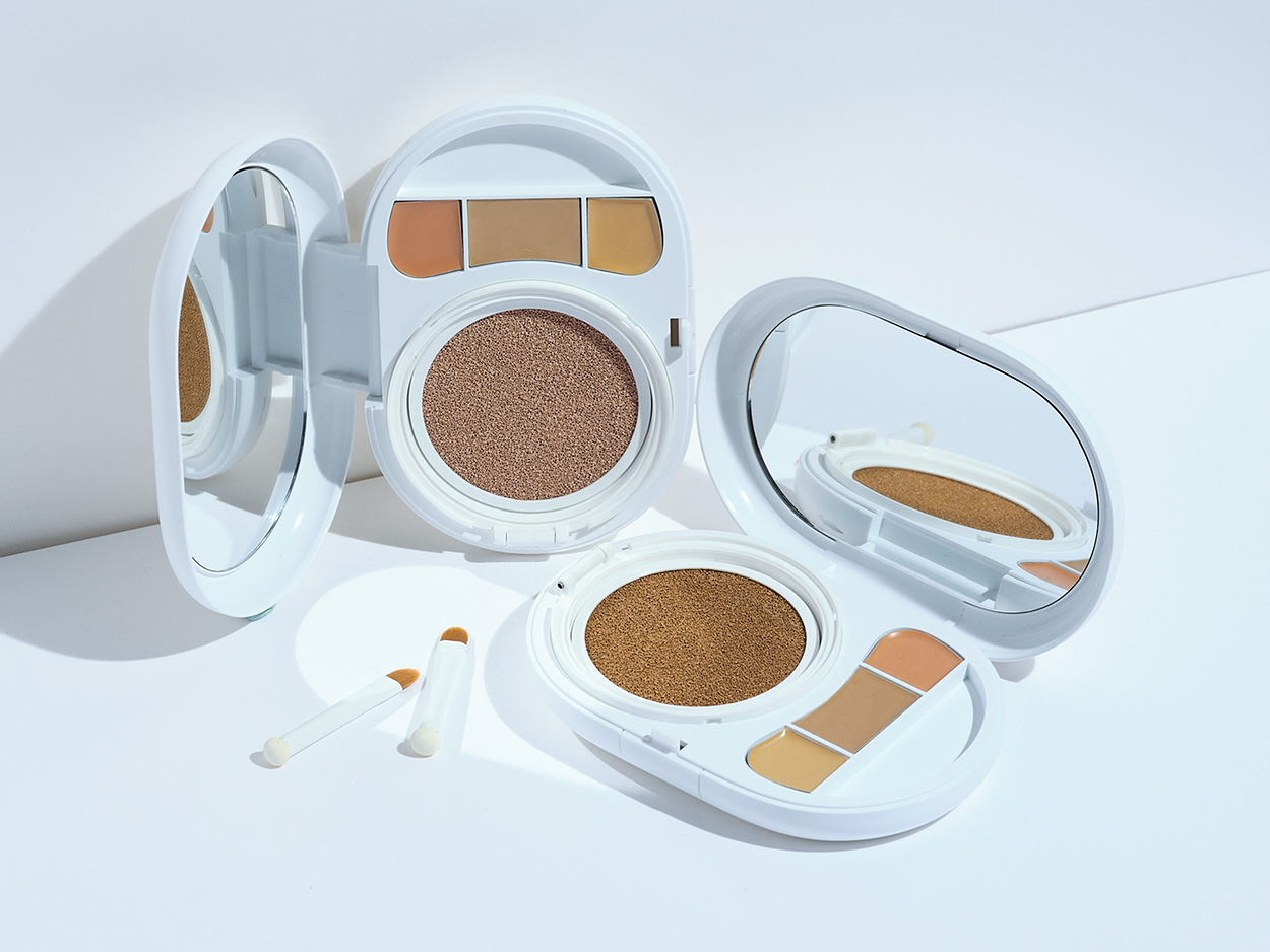 コスメブランド『vim BEAUTY』〈初回生産分10,000個即日完売〉ファンデーションキット「effect like finish foundation kit」8月23日（火）12:00再販決定