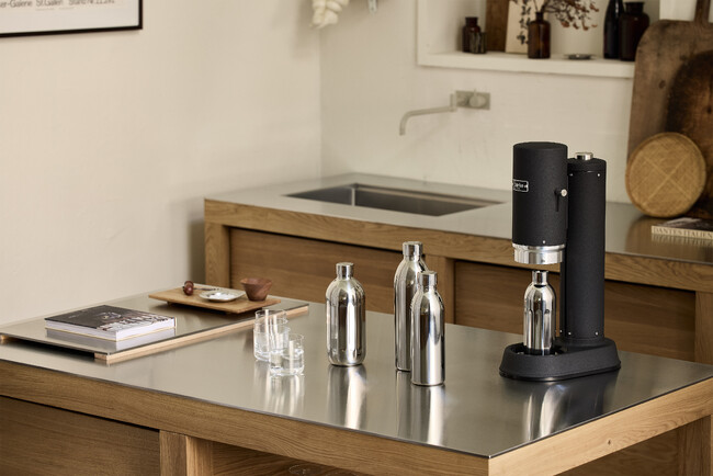 【新商品】プレミアム炭酸水メーカー「Aarke」より、炭酸対応のステンレススチールボトルが10月10日新登場！