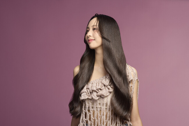 香りで魅せて、熱でキマる。SUIKOの新ヘアオイルで、指どおりもツヤもロックするスタイルへ