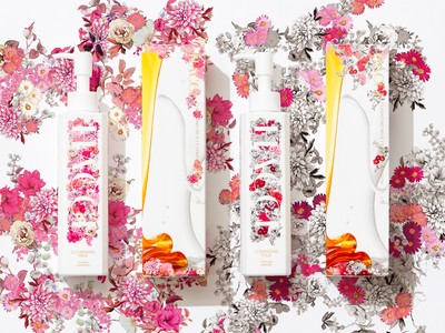 夏肌に嬉しいスキンケア機能と、エレガントで華やかな限定パッケージと香り。HACCIクレンジングミルクに、2021年夏の限定版が2種登場