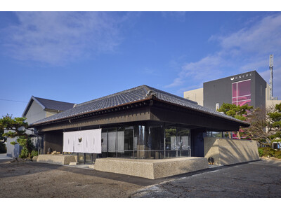 歴史的建築を再生した新エリア「ONCRI-KARATSU／おんくり唐津 センターハウス」完成。 ～昭和期の建築を現代デザインでリノベーション～