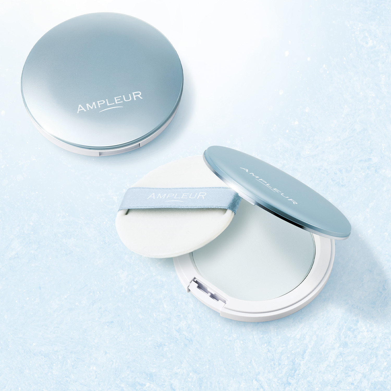 【AMPLEUR】メイク崩れを防ぎ、サラすべ肌つづく！アイスブルーカラーのひんやりUVパウダーが今年も限定登場！