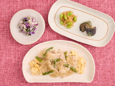 黒酢の爽やかな酸味と芳醇なかおりが食欲をそそる「特製黒酢にんにく豚トロ」が7月1日(火)に新登場