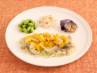 肌寒くなる季節にぴったりの体にやさしい「バター香る秋野菜のホットサラダ」を10月7日（火）に新登場
