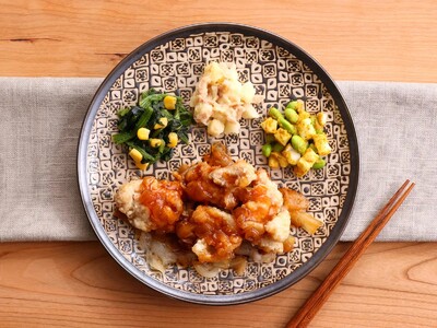 「コクと旨味のスイートチリカラアゲ」が8月28日（金）にリニューアルして登場