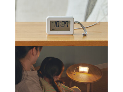 もしもの時も灯る、くつろぎのランタンクロック「LANTERNCLOCK」発売