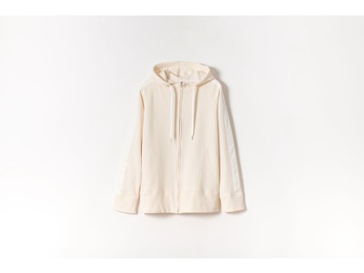 運動するときも、わたしらしく。“運動×オーガニックコットン”プリスティン、「PRISTINE cafe athlete」販売開始オーガニックコットンウェアで体を動かす心地よさ、始めませんか。