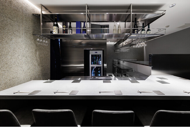 【1貫200円！六本木で回らない寿司体験！】15000名様が堪能。驚異の赤字提供「本格江戸前赤酢寿司15貫￥3,000コース」を駅から徒歩30秒の江戸前寿司屋で開催┃1日20名┃鮨カゲロウプロジェクト