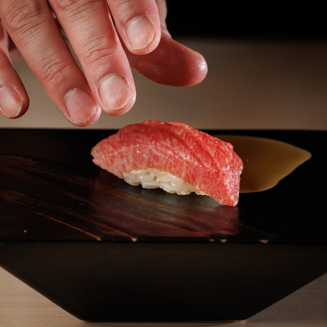 Makuake初日200万円を達成し話題沸騰「恵比寿 鮨 暁天」5月1日OPEN