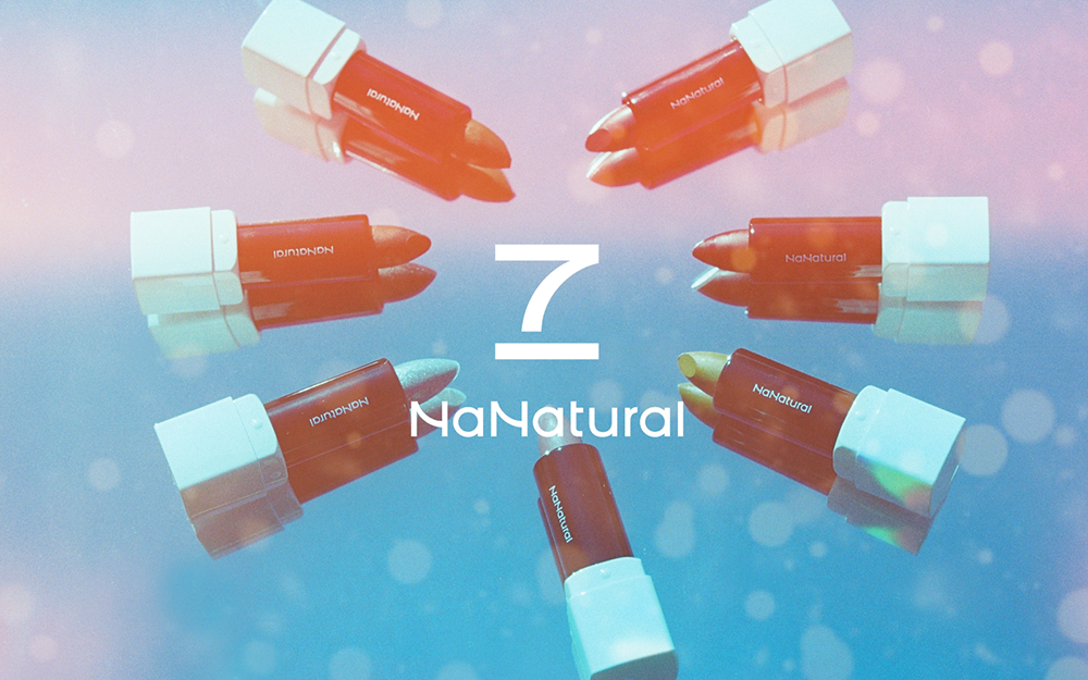 クリーンビューティブランド『７NaNatural』のカラースティックがハースト婦人画報社『ELLE』主催の「エル クリーンビューティアワード 2022」にて「ポイントメイク部門 ブロンズ賞」を受賞！