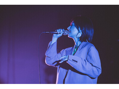 鈴木真海子が2ndアルバム『mukuge』を携え恵比寿ガーデンホールでワンマンライブを開催