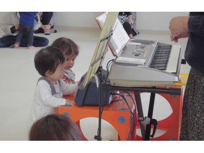 歌と楽器に触れる体験！親子で楽しむふれあいコンサートで心温まる時間