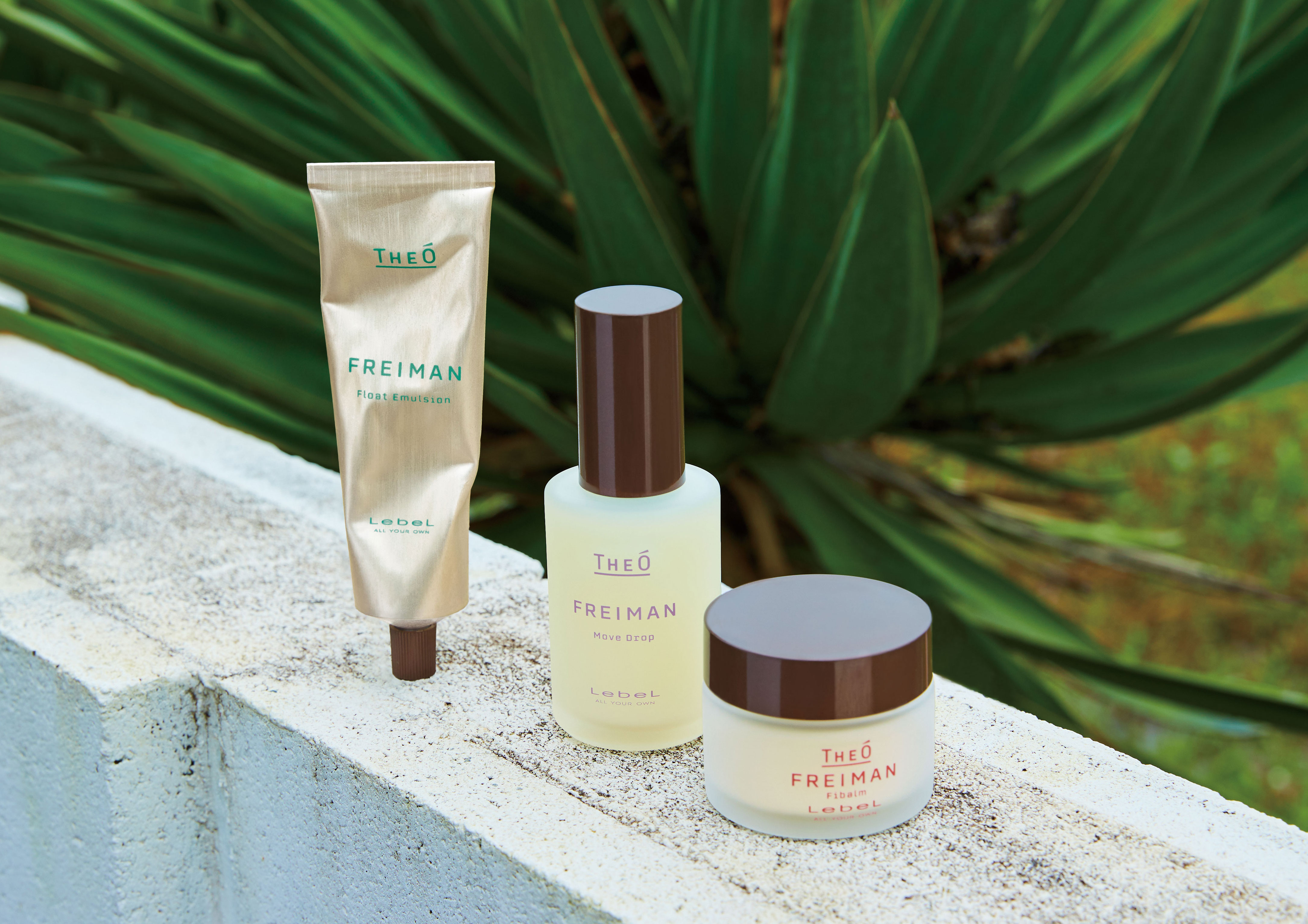 髪をキレイに魅せる、スタイリングを。『THEÓ FREIMAN STYLING（ジオ フレイマン スタイリング） 』、3月11日発売