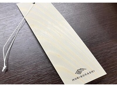 東急リゾートタウン蓼科で間伐した木材の短冊を製作