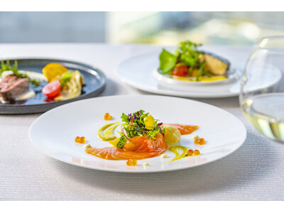 絶景×美食で贈る「母の日」　カーネーションやメッセージデザートプレート付き　横浜で楽しむ特別ランチ＆ディナープラン